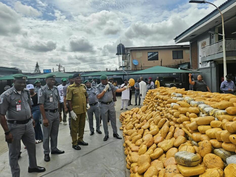 Customs Crackdown On Smugglers, Intercepts N3.95bn Illicit Drugs, Pharmaceuticals
