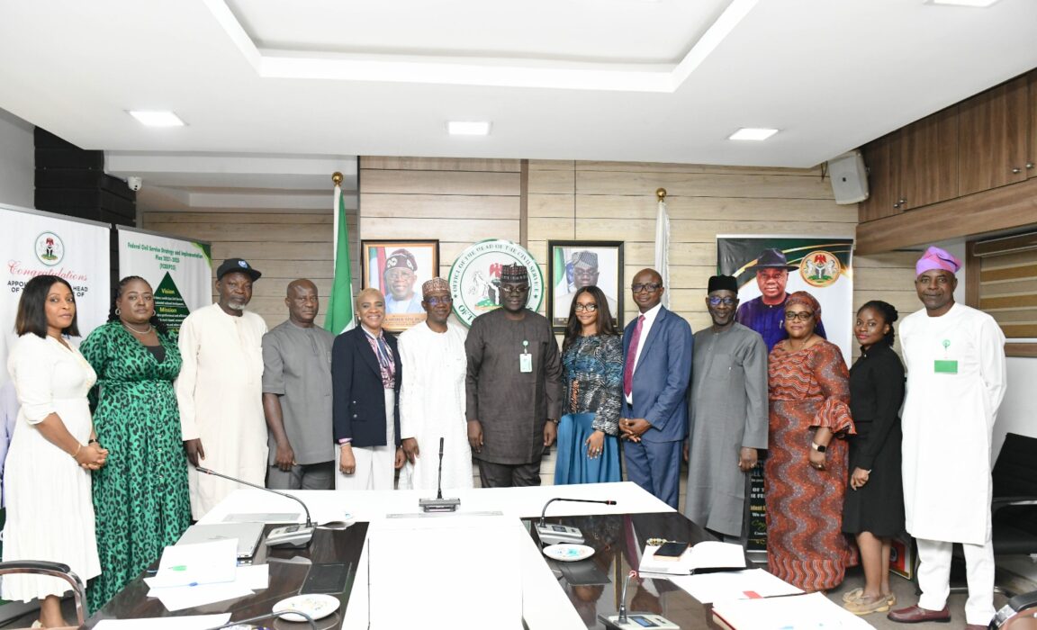 FG Inaugurates Committee For Civil Servants’ Electric Bus Scheme