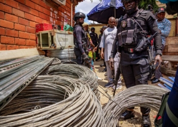 ₦350m Cable Heist: NSCDC Nabs 13 Suspects, Recovers AK-47, Cars
