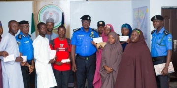 Sokoto Police Present N14.6m Cheques To 17 Families Of Fallen Heroes 2 Sokoto Police Present N14.6m Cheques To 17 Families Of Fallen Heroes