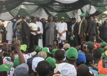 ‎Atiku Blames APC For Nigeria’s Economic Decline  ‎