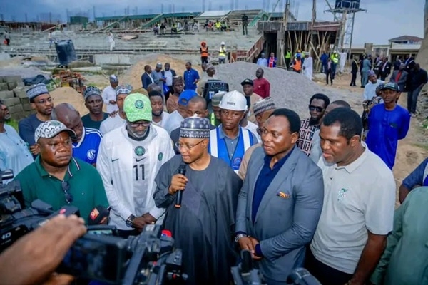 Uba Sani Redeems Atlanta ’96 Pledge To Amokachi, Lawal, Babayaro 1 IMG 1735