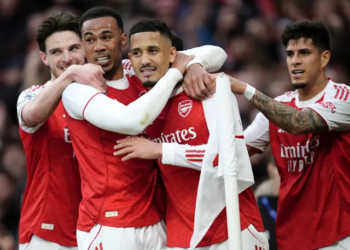 Arsenal Fight Back To Beat Chelsea 2-1 In London Derby 