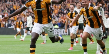 Hull Hold Chelsea to 2-2 Draw As Belloumi Double Punishes Alonso’s Blues 2 Hull Hold Chelsea to 2-2 Draw As Belloumi Double Punishes Alonso’s Blues