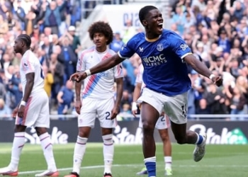 Barry Strike Earns Everton 1-0 Win Over Ipswich