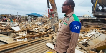 Residents Groan As Lagos Govt Demolishes Structures Under Power Lines
