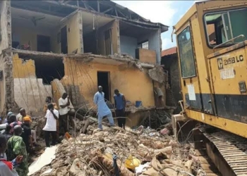 Kwara Building Collapsed Some Minutes After 5am – Survivor