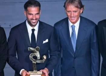 Fabregas Wins Serie A Coach Of The Year