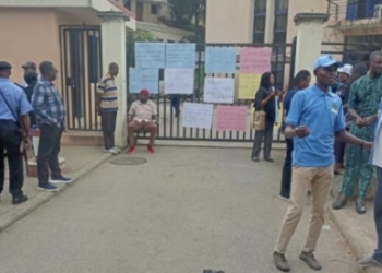 BREAKING: National Assembly Commission Staff Protest Over Unpaid Allowances, Poor Welfare