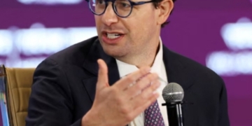 AI CEOs Back Calls To Slow Development Amid Safety Fears 4 AI CEOs Back Calls To Slow Development Amid Safety Fears