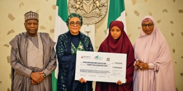 First Lady Oluremi Tinubu Honours Gombe-Based Qur’anic Champion With N20m