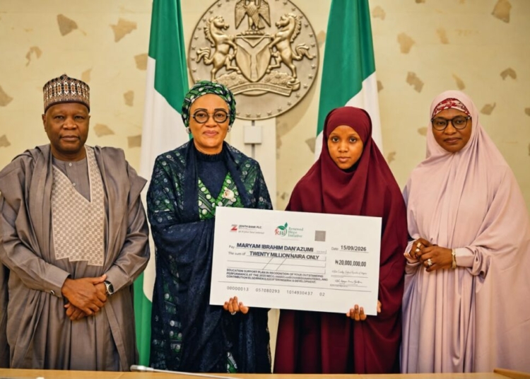 First Lady Oluremi Tinubu Honours Gombe-Based Qur’anic Champion With N20m 1 WhatsApp Image 2026 09 15 at 19.09.22