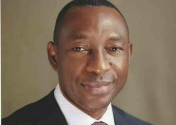 Former Delta Commissioner Commends Warri Kings, Urges Support For Peace