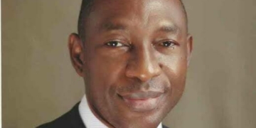 Former Delta Commissioner Commends Warri Kings, Urges Support For Peace