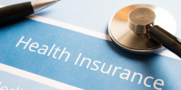 Health insurance can curb sudden deaths, says Expert