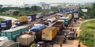 Kara Bridge Gridlock: Lagos Appeals For Patience, Deploys More Traffic Officers