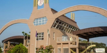 UNIBEN ASUU Suspends Strike 4 UNIBEN ASUU Suspends Strike