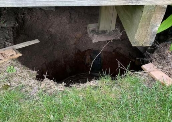 Poor Sanition: Oyo Seals 2 Houses, Marks 7 As Child Dies In Septic Tank