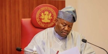 Akpabio In Italy, Prays For End To Banditry, Terrorism In Nigeria