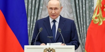 Putin’s United Russia Party Wins Record 355 Seats in Parliamentary Election 3 Putin’s United Russia Party Wins Record 355 Seats in Parliamentary Election