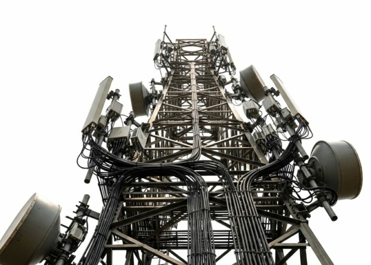 MAFAB Plan 5G Spectrum Transfer To MTN After $273.6m License Investment 1 photo of telecoms mast in nigeria