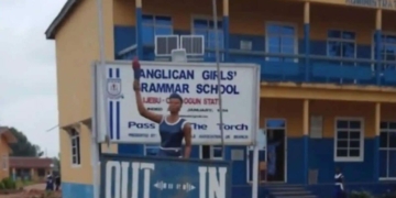 100 Students Hospitalised As Fresh Poisonous Gas Emission Hits Ogun Schools