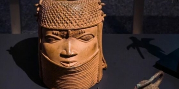 Netherlands Returns Stolen Benin Artefact 129 Years After British Invasion 2 Netherlands Returns Stolen Benin Artefact 129 Years After British Invasion