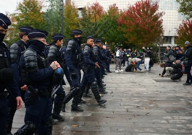 France Deploys 70,000 Police As Protests Resume 1 Police were out in full force on Saturday morning. Image: Pedro Nunes/REUTERS