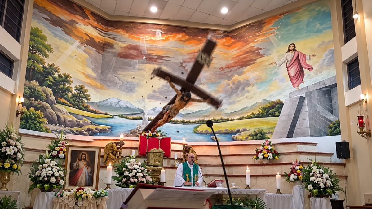 Tragedy As Giant Crucifix Falls On Priest During Mass In Ecuador