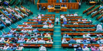 Reps Give Telecom CEOs 7 Days To Explain Poor Network Service 2 Reps Give Telecom CEOs 7 Days To Explain Poor Network Service