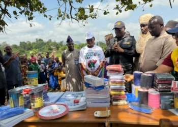 Rotary Donates Desks, Completes Toilets, Empowers Women In FCT Community 
