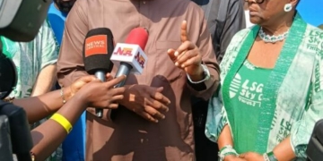 Ebola: FG Places 46 Exposed Persons On No-Fly List For 21 Days 4 Federal Govt Unveils N10bn Aviation Catering Facility At Abuja Airport