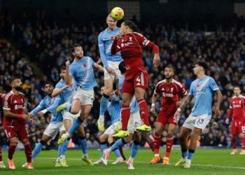 Man City Crush 10-Man Liverpool 3-0 at Anfield to Restore 3 Points Lead Over Arsenal