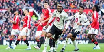 Bournemouth Humiliate Man United 3-0 As Carrick Comes Under Fresh Pressure 2 Bournemouth Humiliate Man United 3-0 As Carrick Comes Under Fresh Pressure