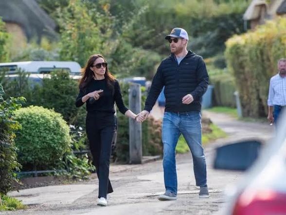 Harry And Meghan Enjoy Pub Lunch Like ‘Locals’ In Cotswolds 1 IMG 6791