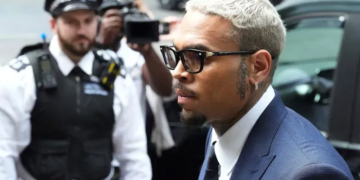 Chris Brown Gets Suspended Sentence For Bottle Attack On Music Producer