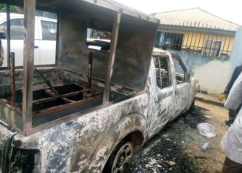 Abia: Gunmen Kill Policemen, Burn Patrol Van, Buildings