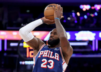 Trump Accuses LeBron James Of Disrespecting US Anthem