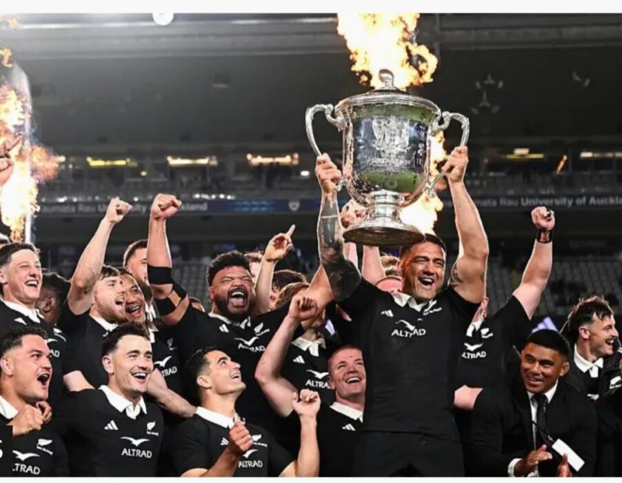 New Zealand Retain Bledisloe Cup With 50-19 Win Over Australia