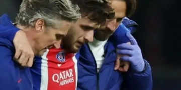 PSG Confirm Kvaratskhelia ACL Surgery; Dembele, Marquinhos Out For Weeks