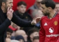 Carrick, Fernandes Hold Crisis Talks Ahead Of Man Utd’s Chelsea Clash