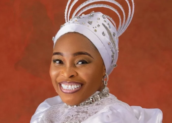 Tope Alabi Threatens Legal Action Over Claims Linking Her To Toluwanisings’ Death