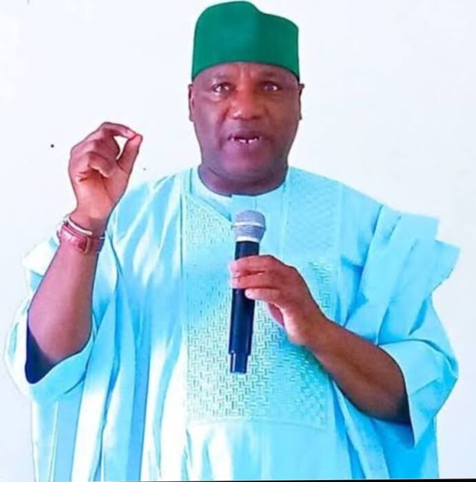 Gara-Gombe Bags NUT Award For Education, Youth Empowerment