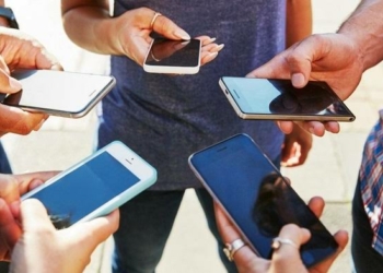 100MB Free Data: Students Wait As FG Restricts Access To Approved Platforms