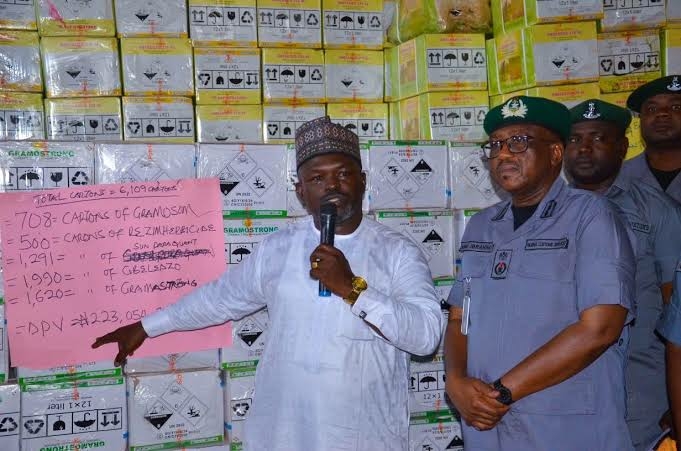 Customs Hand Over Seized Pesticides, Cannabis, Ammunition To Regulators 1 images 2026 10 09T091359.828