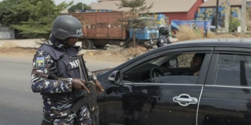 Motorists Lament Police Extortion, Vandalism Of Vehicles At Checkpoints 3 Motorists Lament Police Extortion, Vandalism Of Vehicles At Checkpoints